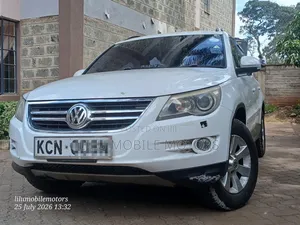Volkswagen Tiguan S 2010 White