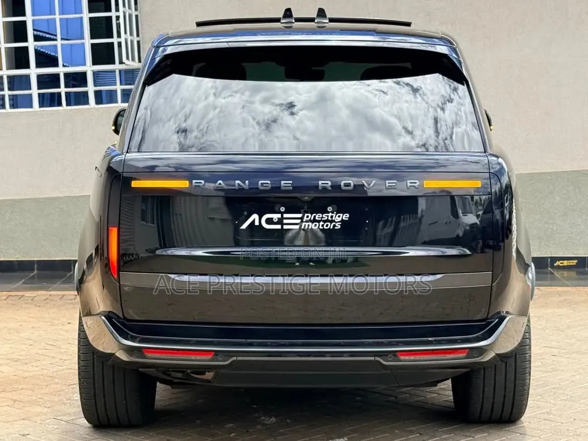 Rover Land 2022 Black