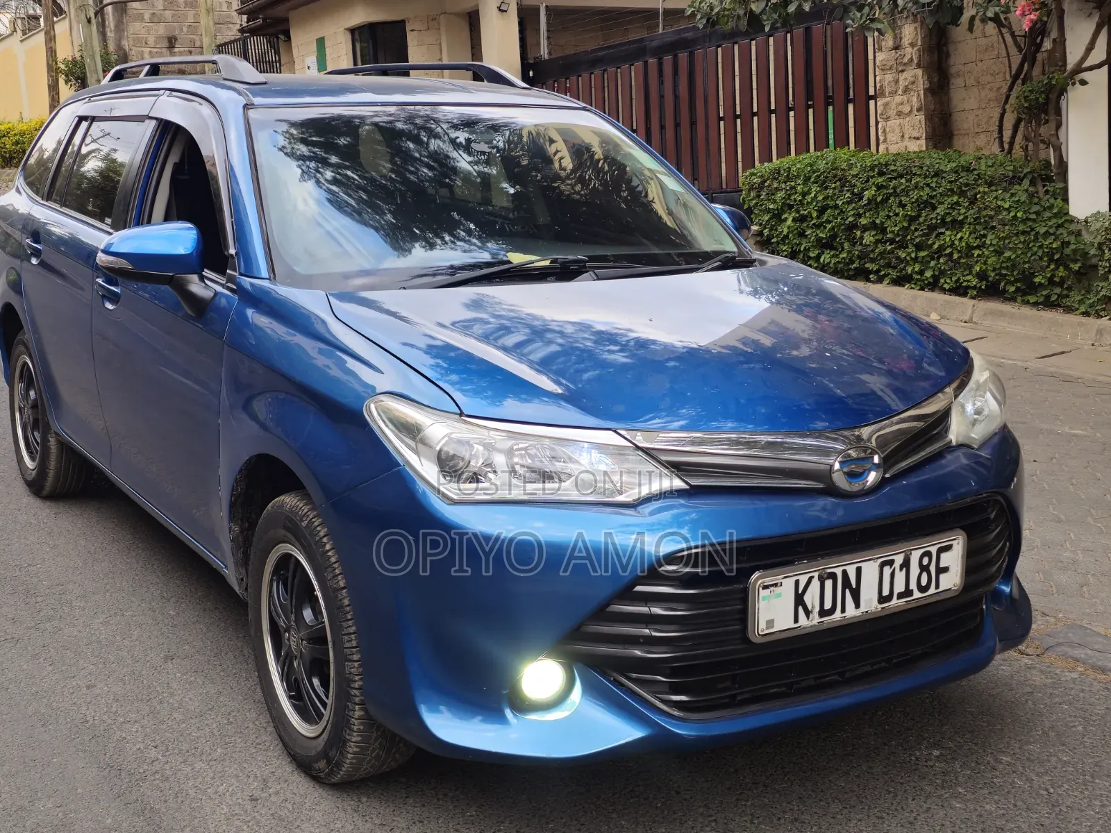 Toyota Corolla Fielder 2016 Blue
