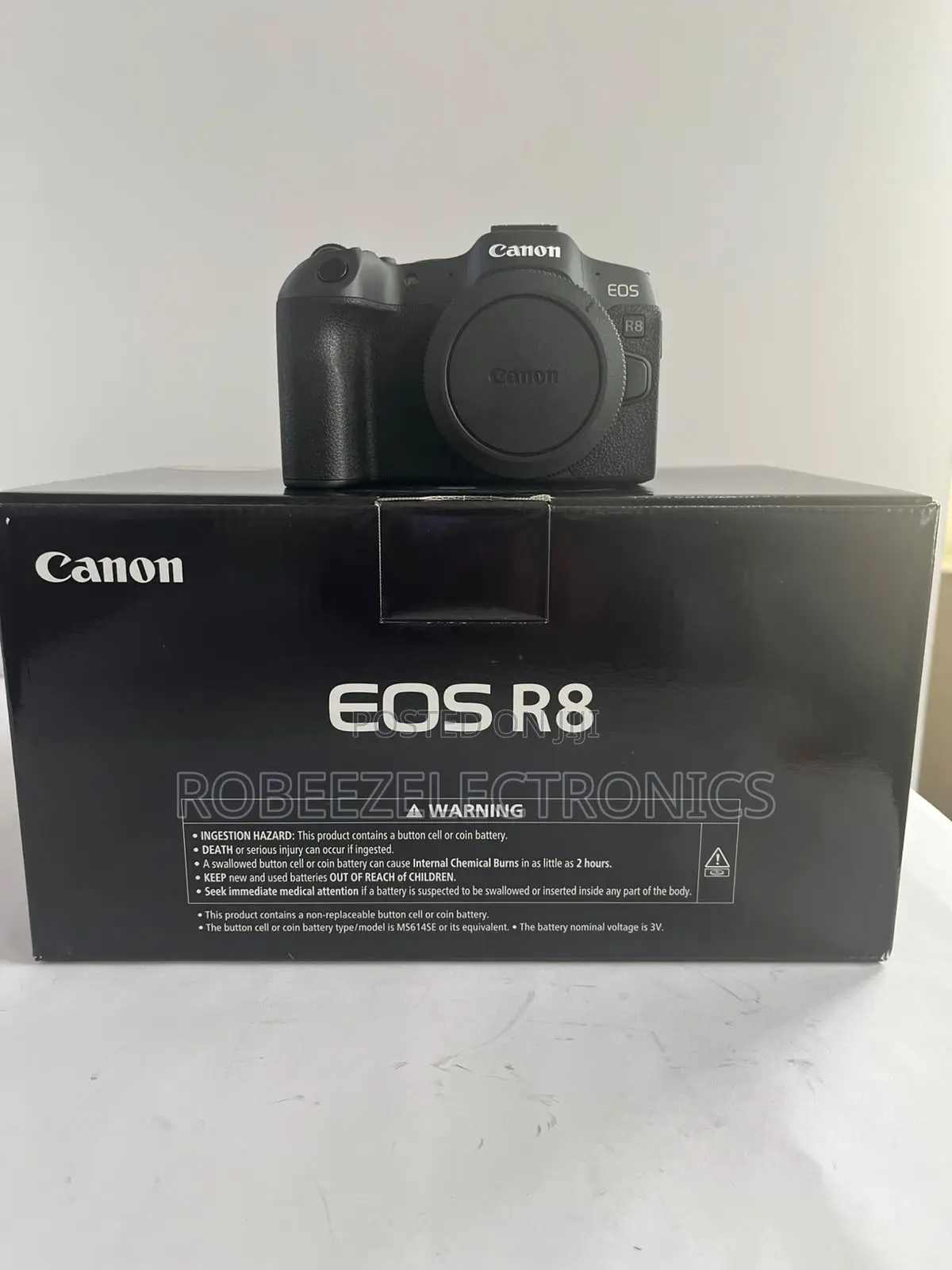 Canon EOS R8 Mirrorless Camera