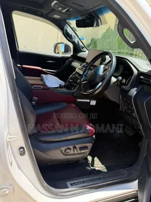 Toyota Land Cruiser 2021 White