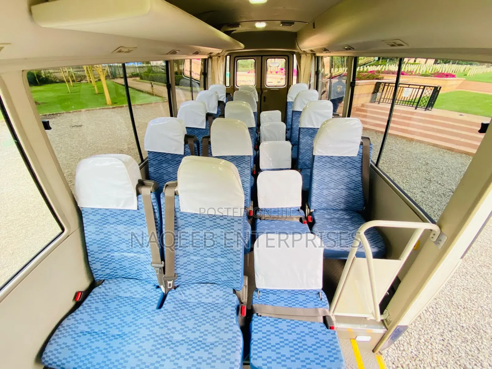 Mitsubishi Fuso Rosa 2019 White