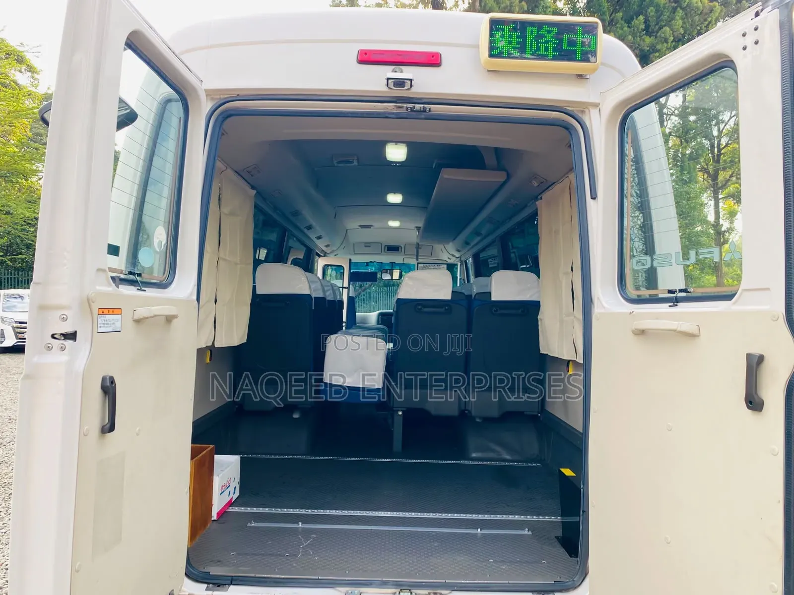 Mitsubishi Fuso Rosa 2019 White