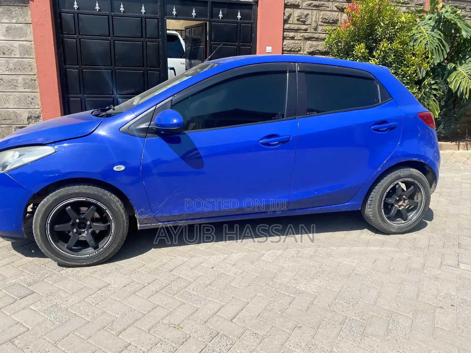 Mazda Demio 2010 Blue