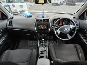 Mitsubishi RVR 2010 White