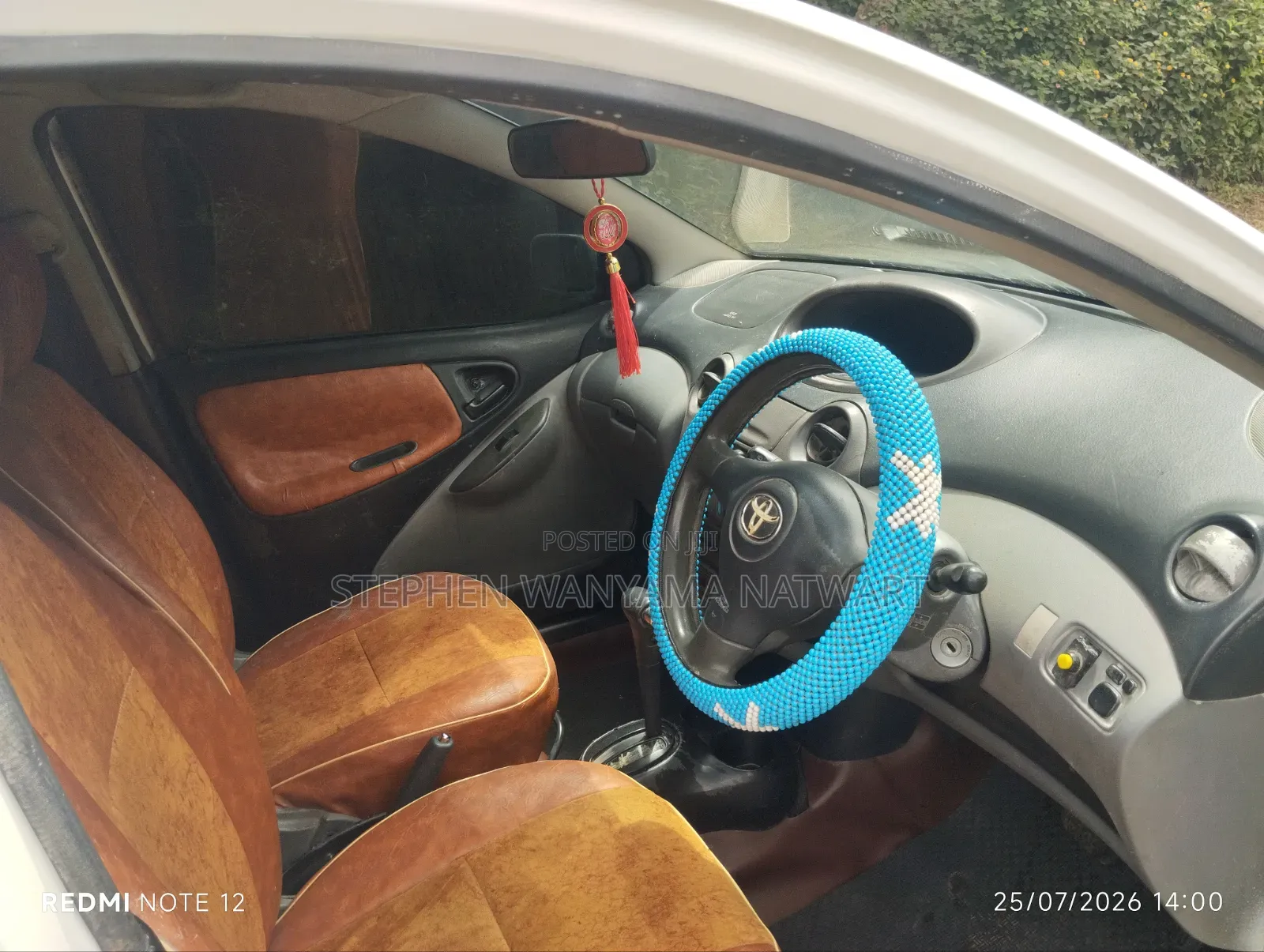 Toyota Vitz 2002 White