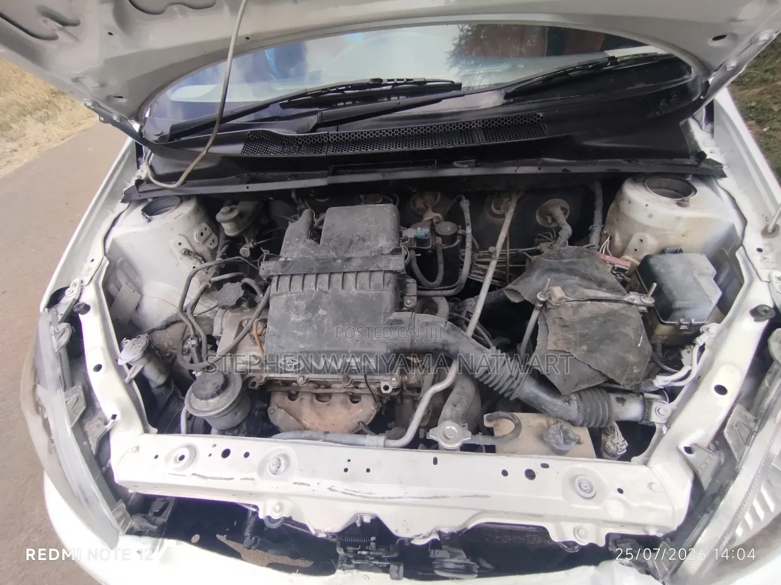 Toyota Vitz 2002 White