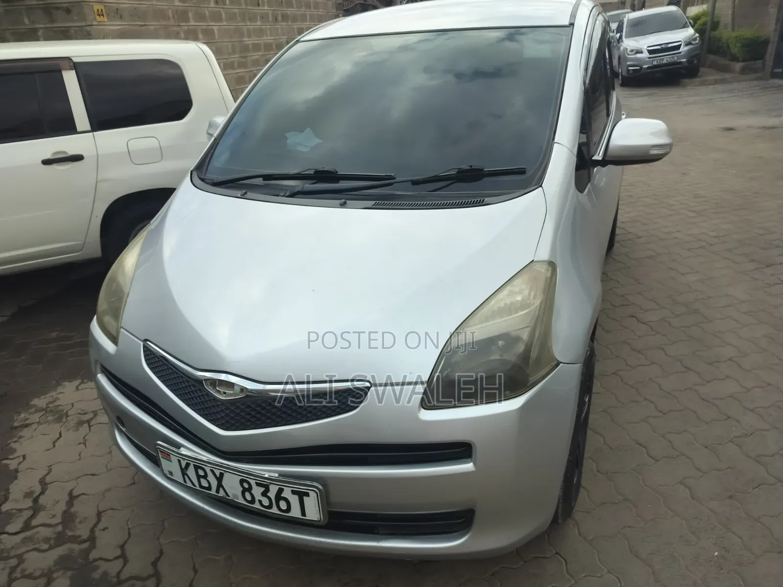Toyota Ractis 2006 Silver