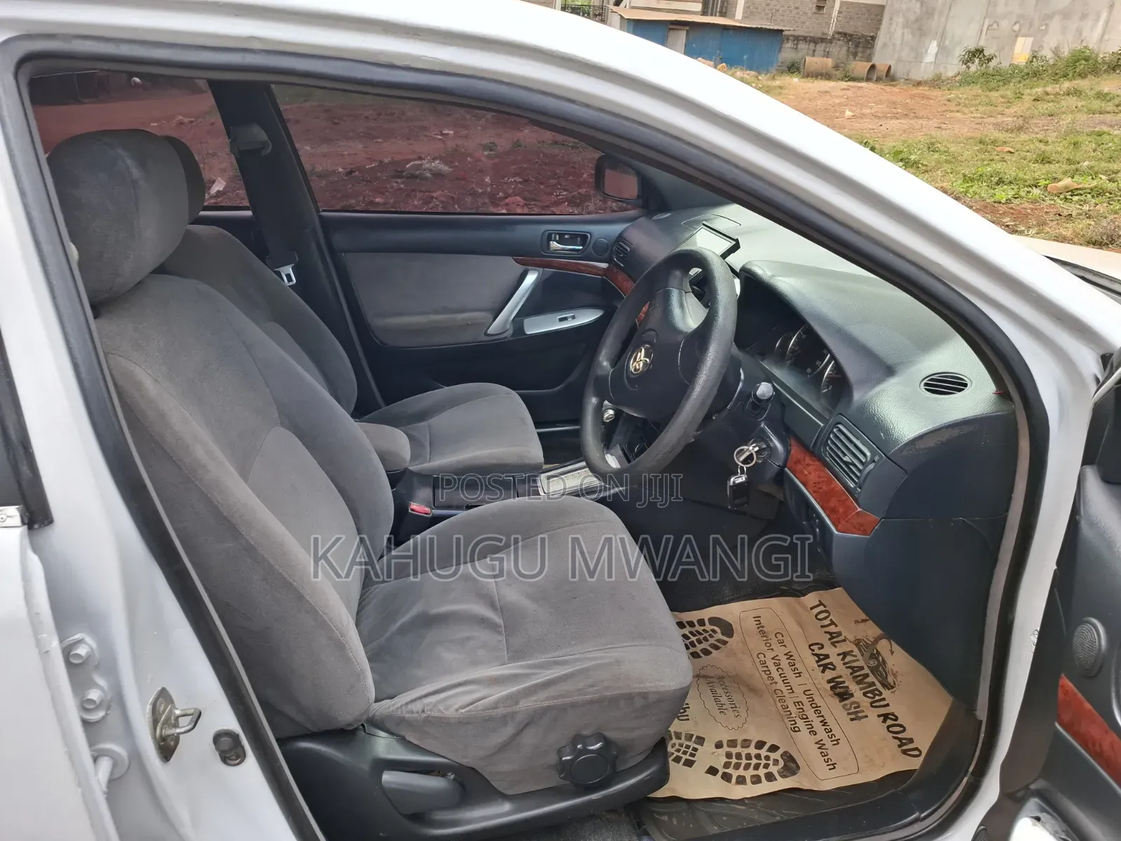 Toyota Premio 2005 White