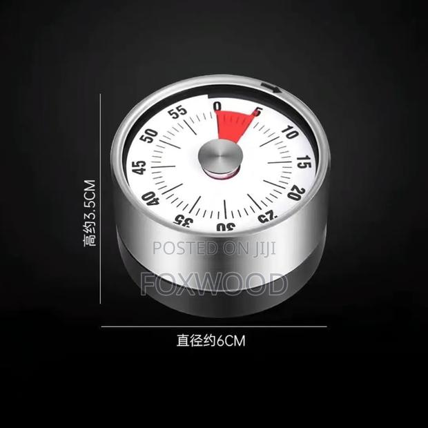 Kitchen Timer With a Magnetic Back - thumbnail 2