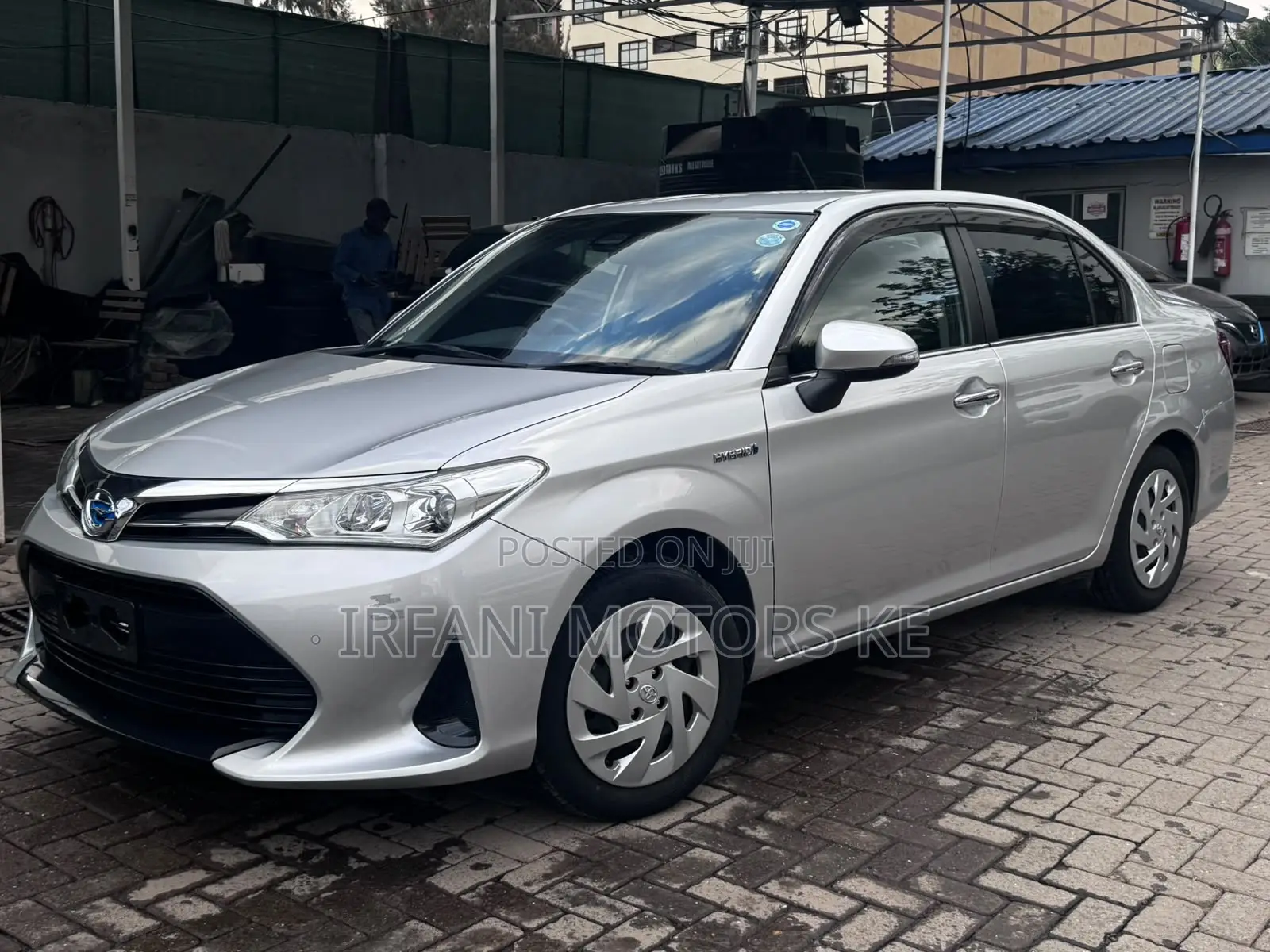 Toyota Axio 1.5 Hybrid G 2WD 2019 Silver