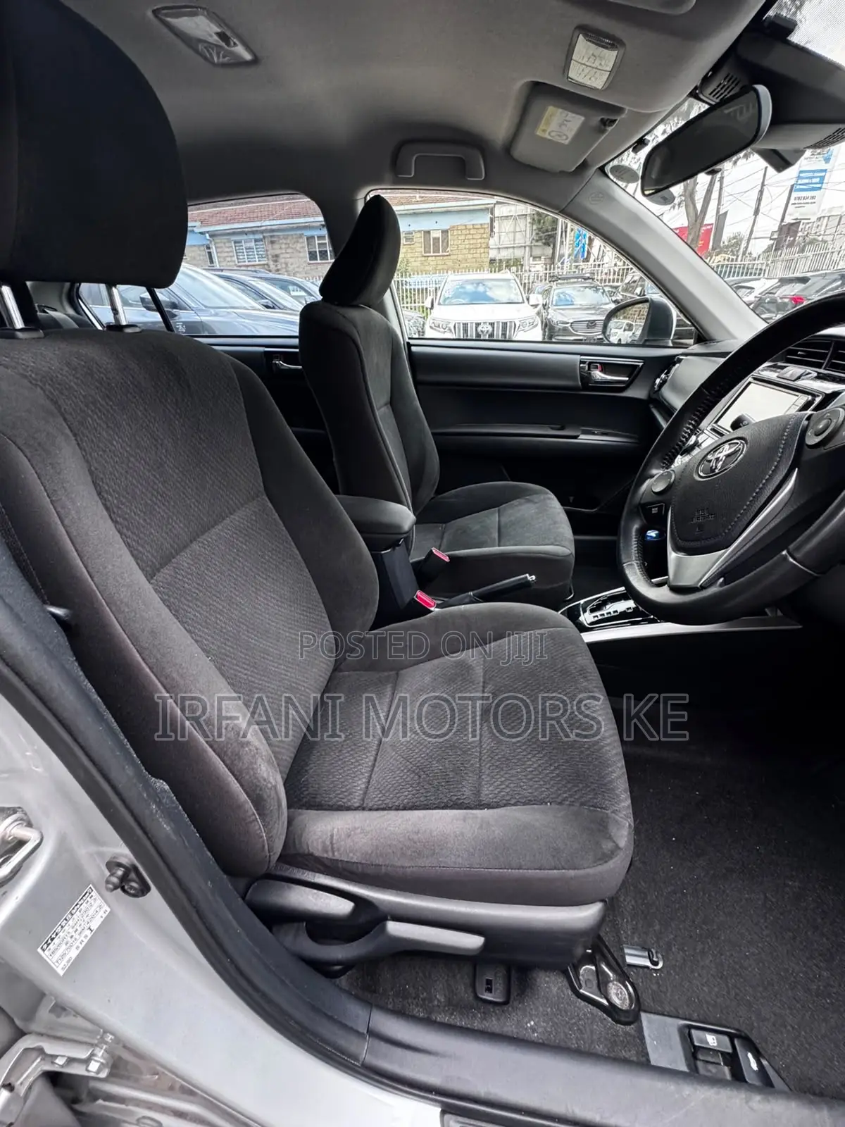 Toyota Axio 1.5 Hybrid G 2WD 2019 Silver