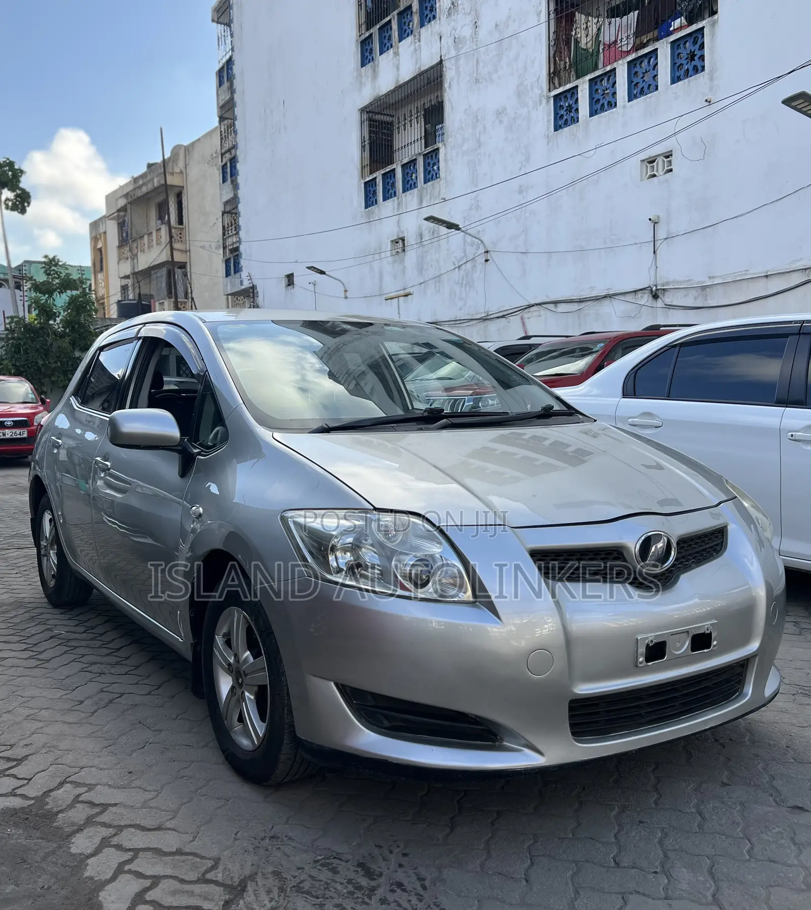 Toyota Auris 2009 Silver