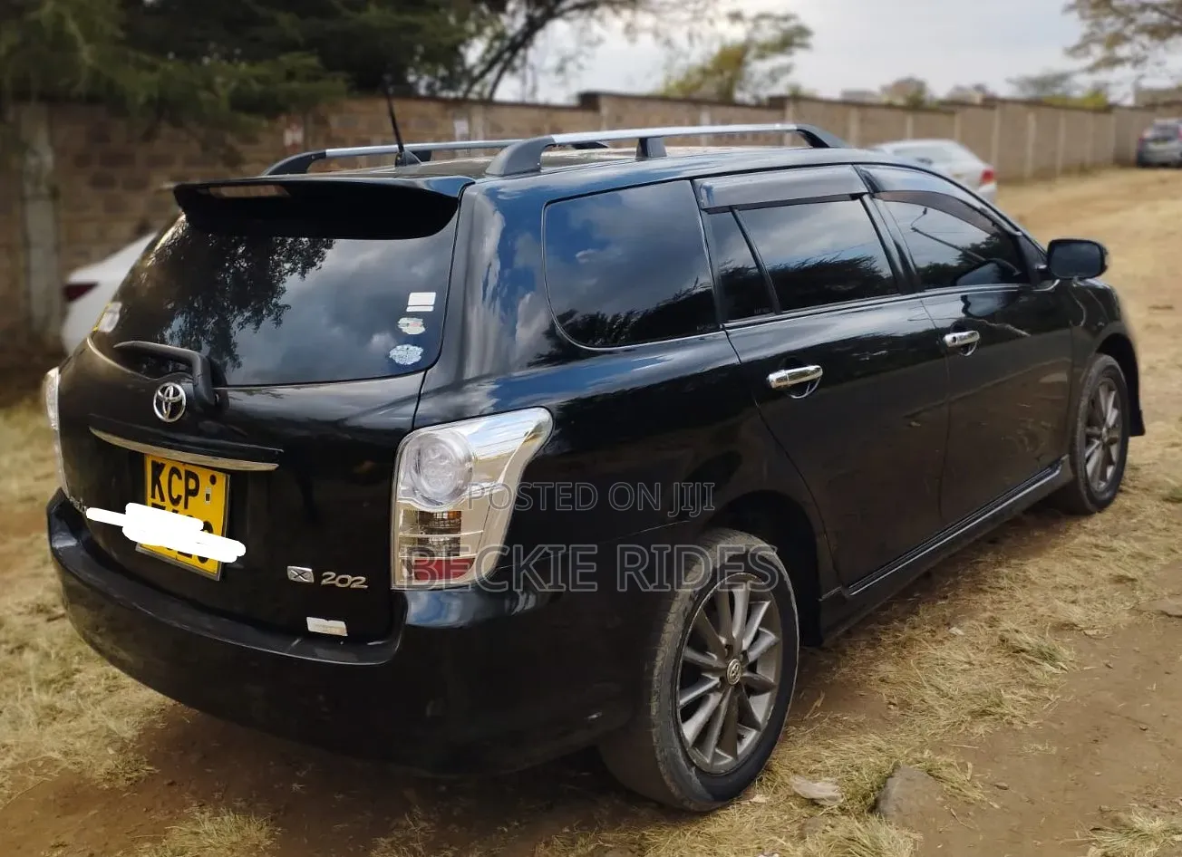 Toyota Corolla Fielder 2012 Black