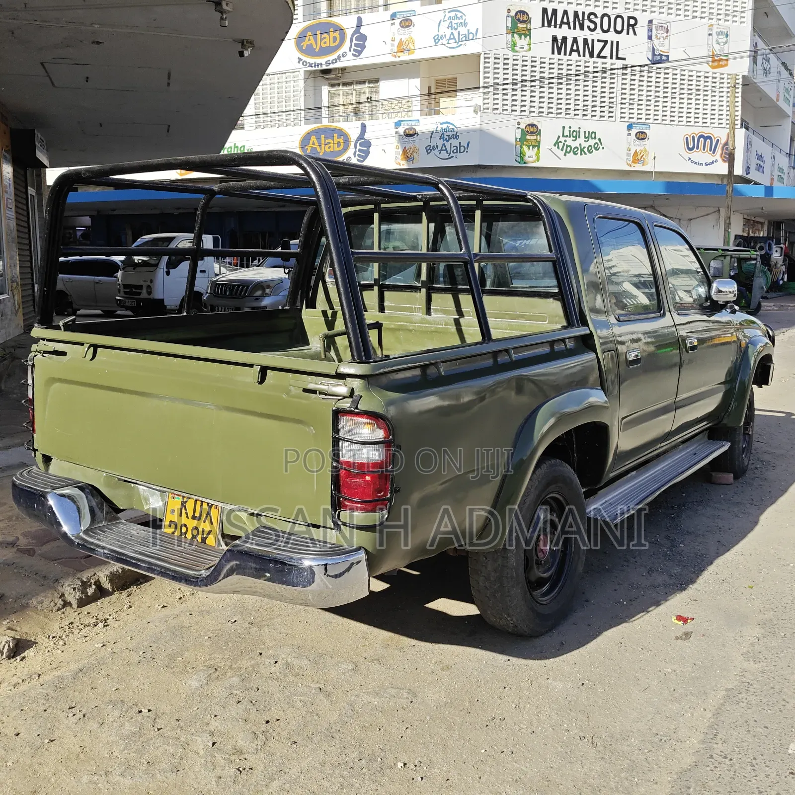 Toyota Hilux 2004 Green