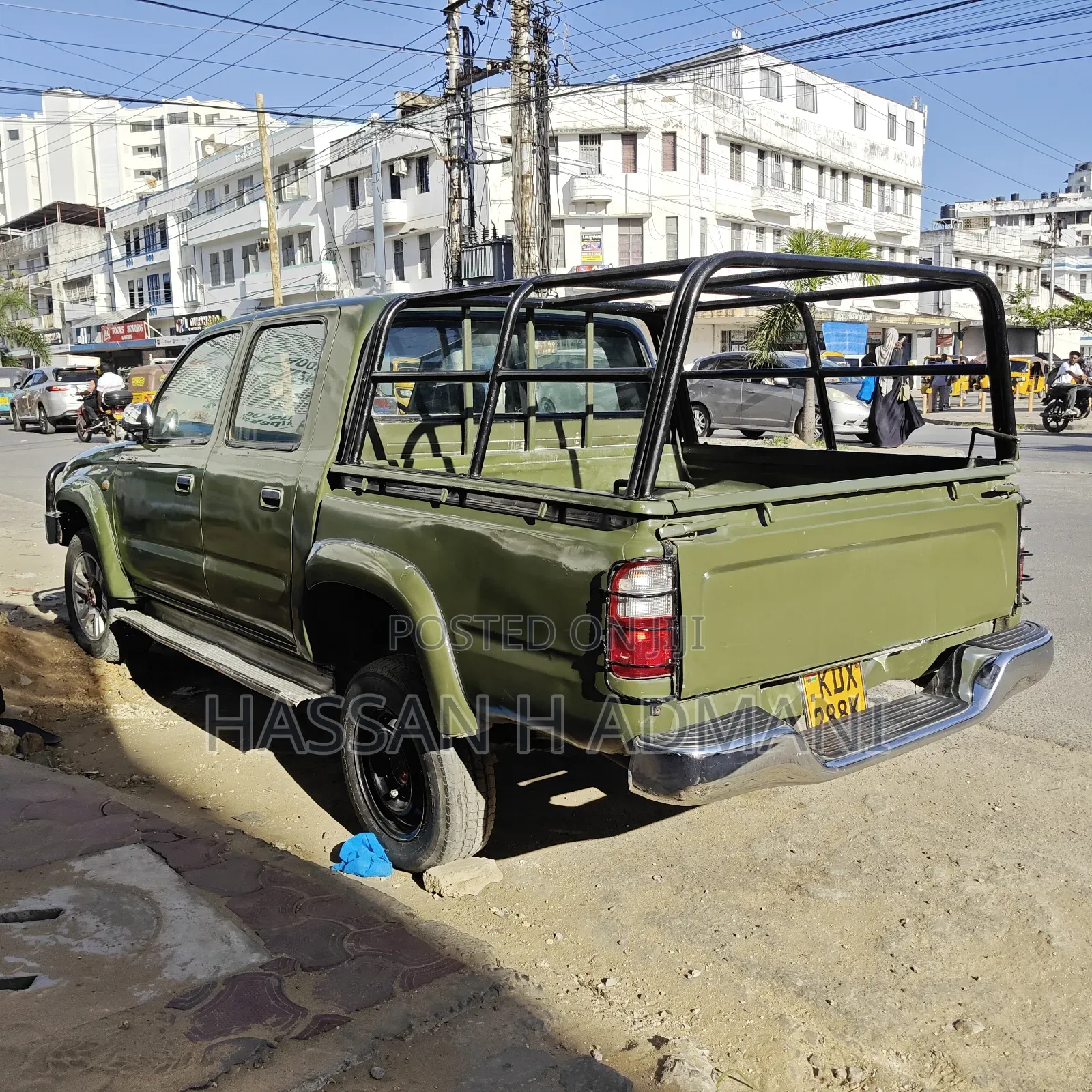 Toyota Hilux 2004 Green