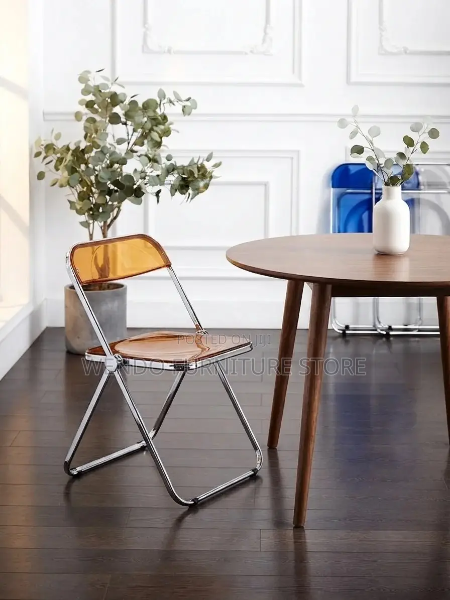 Dining Chair : Transparent Acrylic Folding Chair