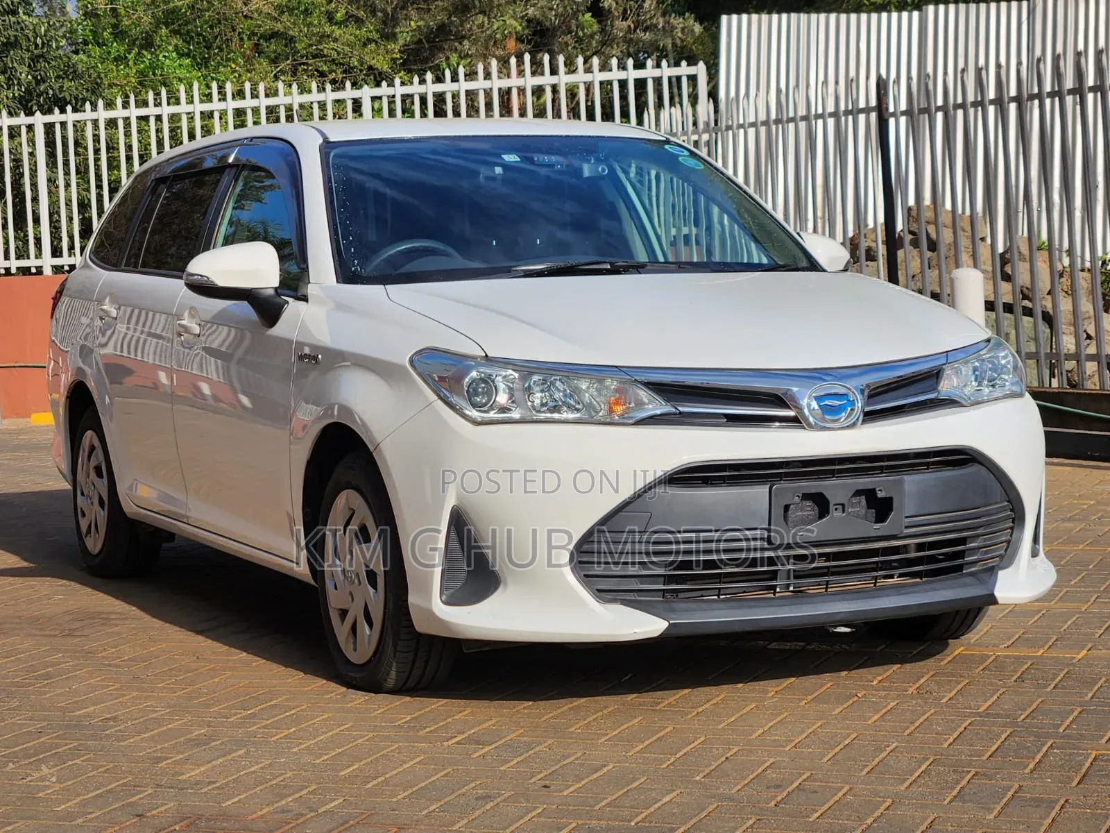 Toyota Corolla Fielder 2019 Pearl