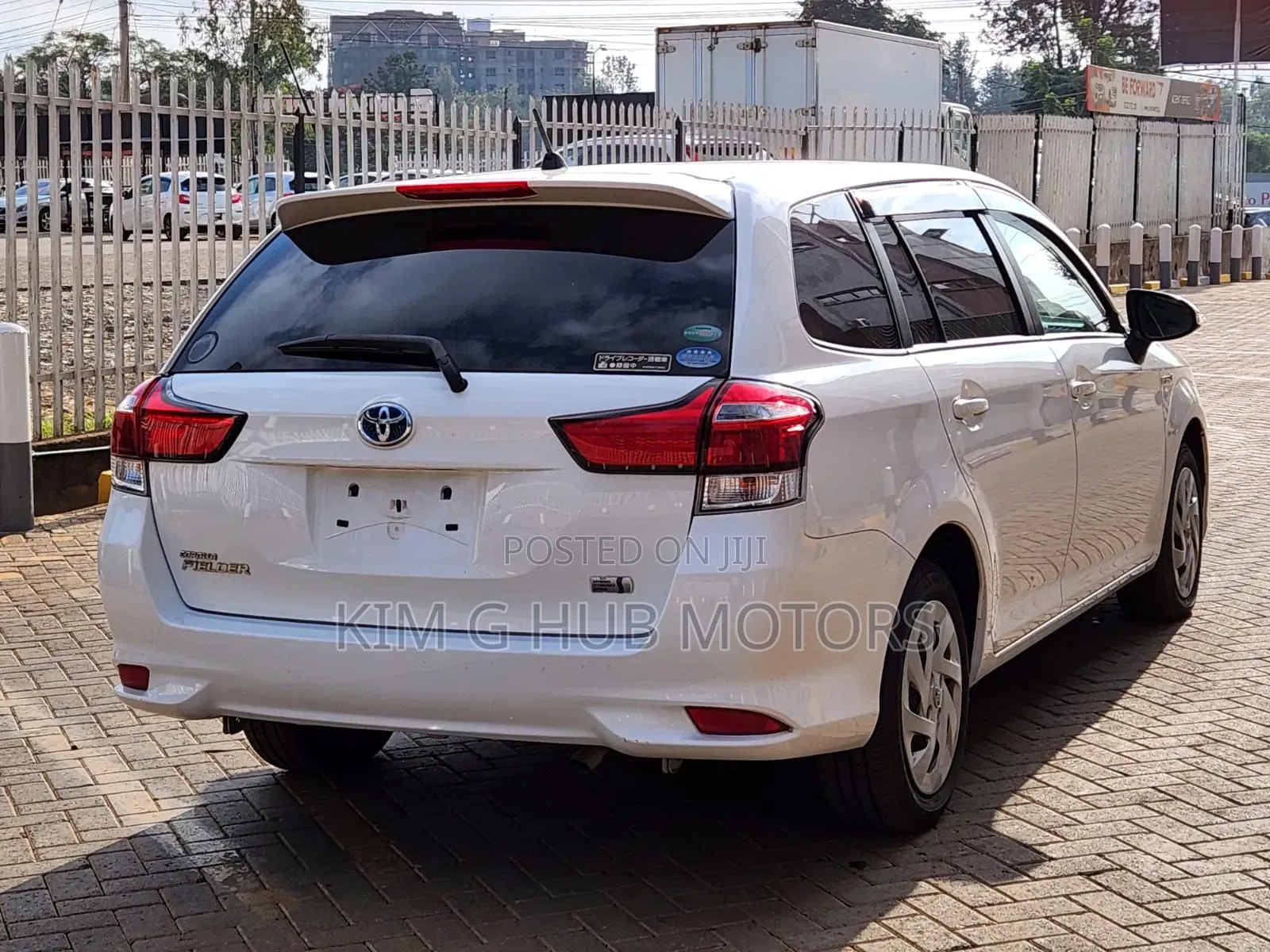 Toyota Corolla Fielder 2019 Pearl