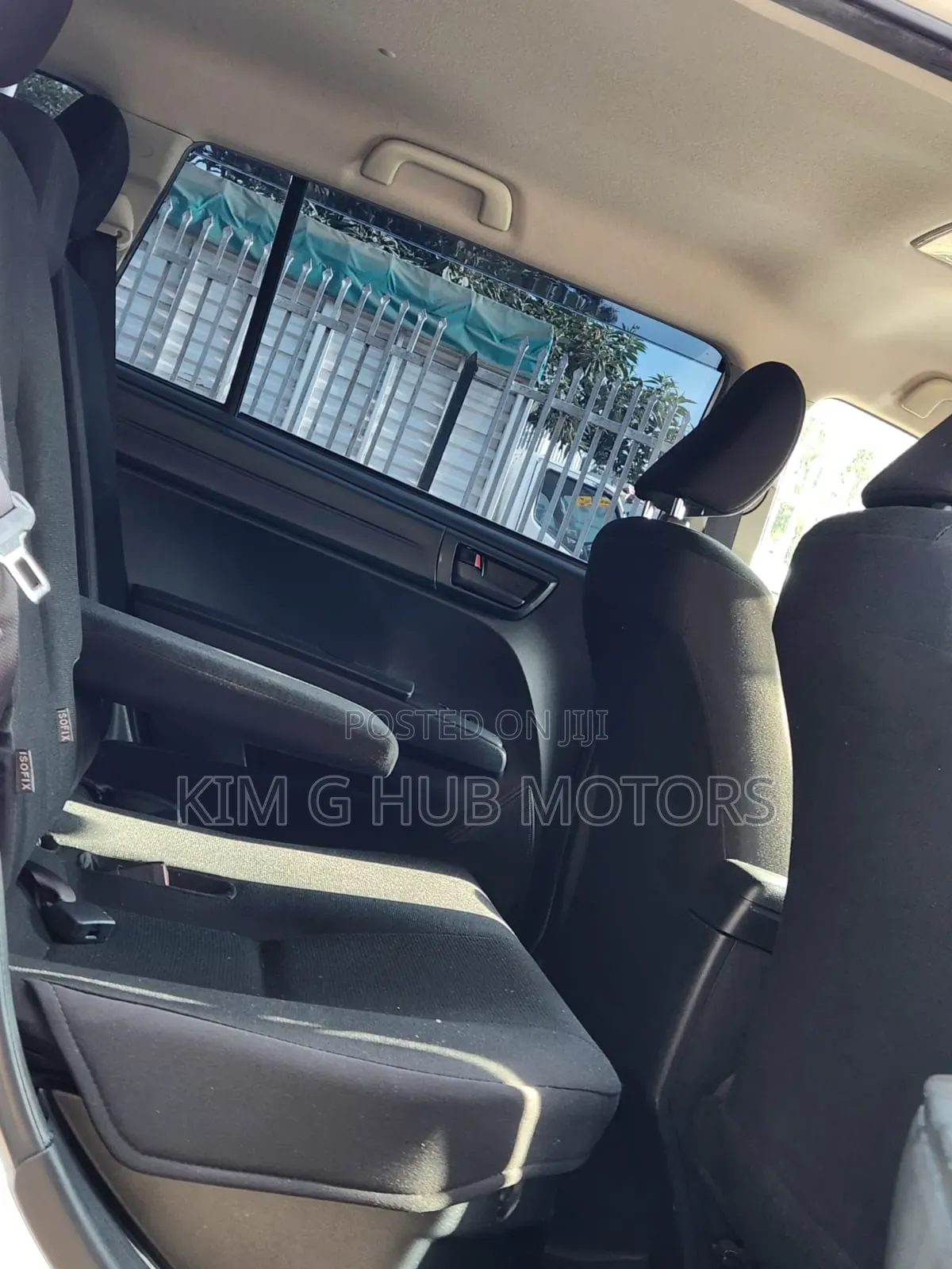 Toyota Corolla Fielder 2019 Pearl