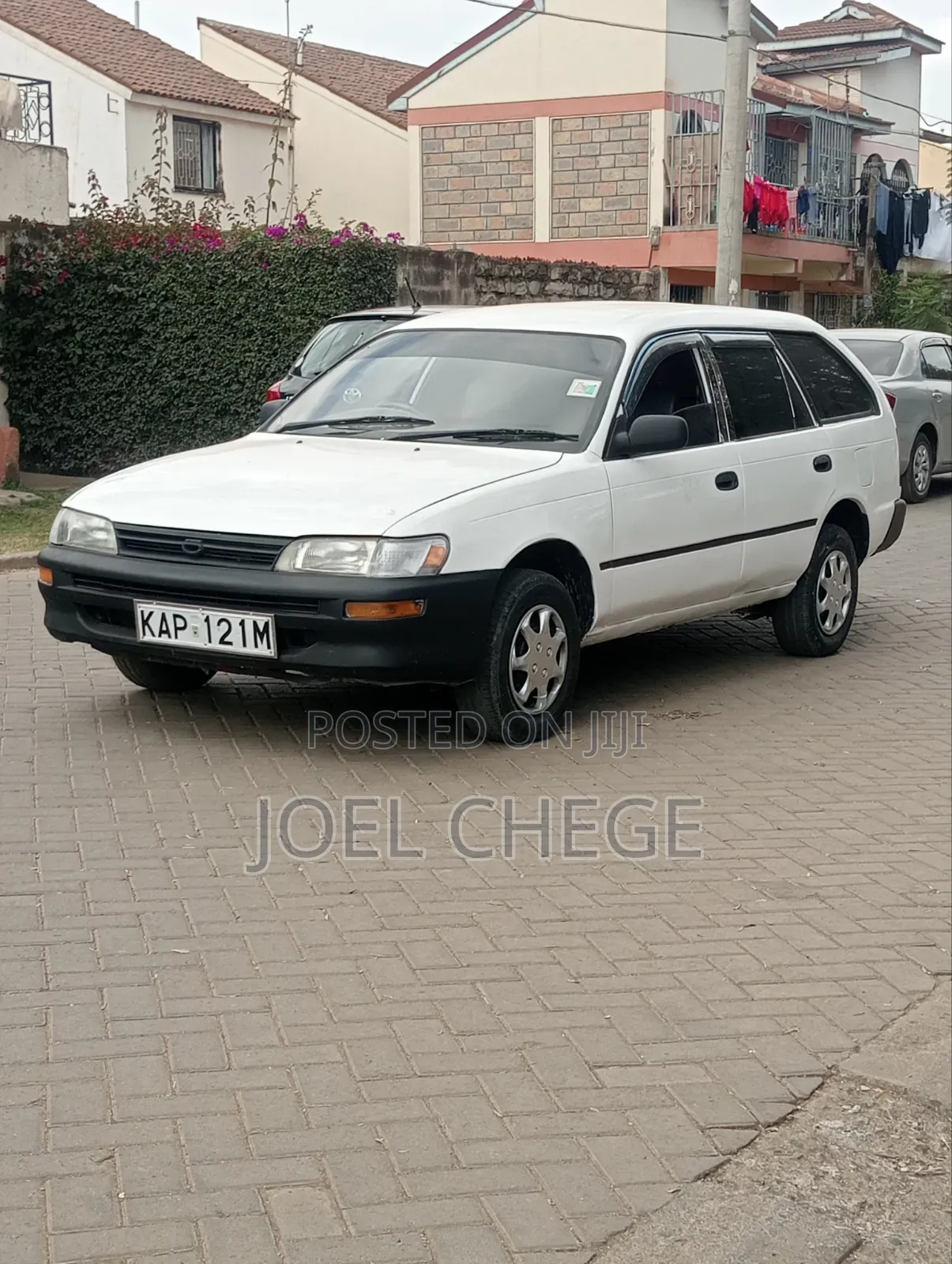Toyota Corolla 1990 White