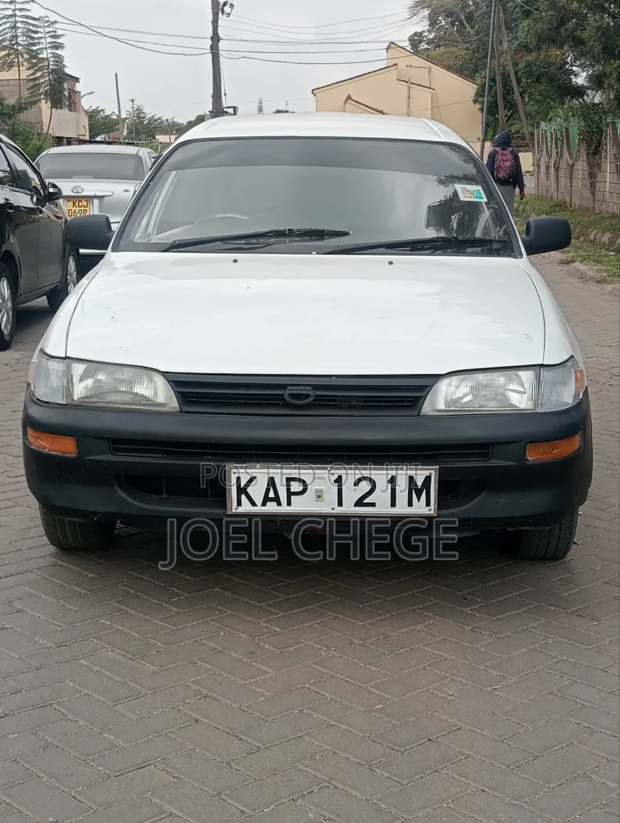 Toyota Corolla 1990 White