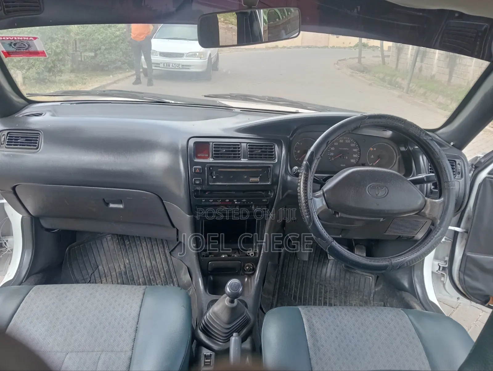 Toyota Corolla 1990 White