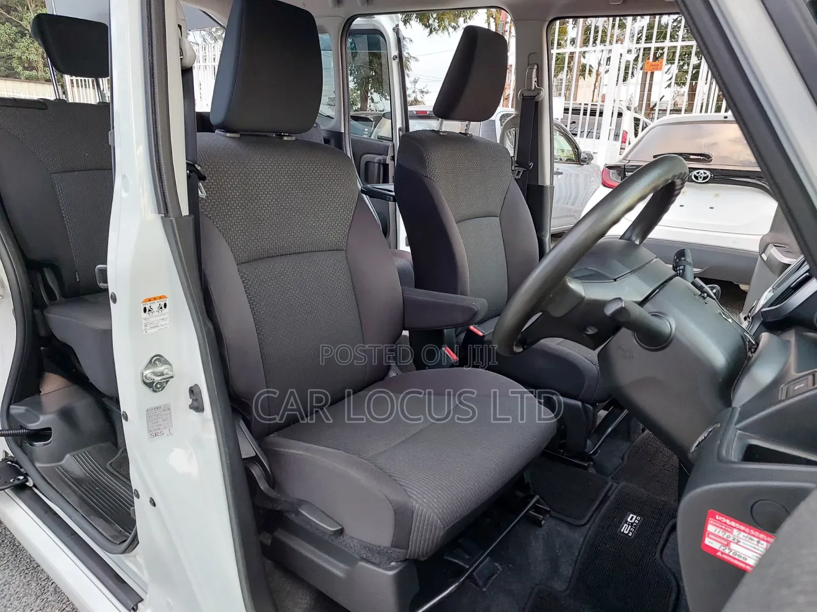 Mitsubishi Delica 2019 Pearl