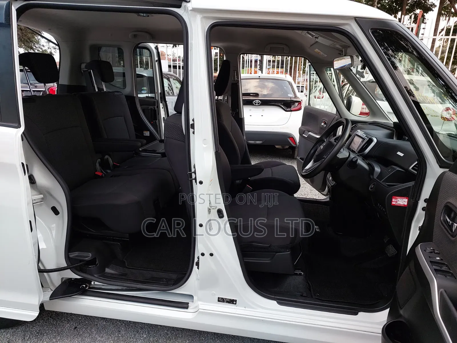 Mitsubishi Delica 2019 Pearl