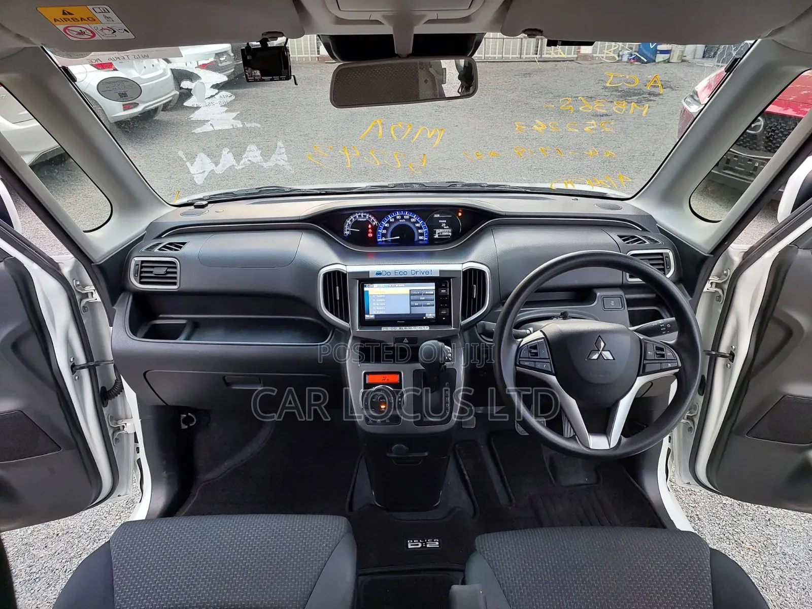 Mitsubishi Delica 2019 Pearl