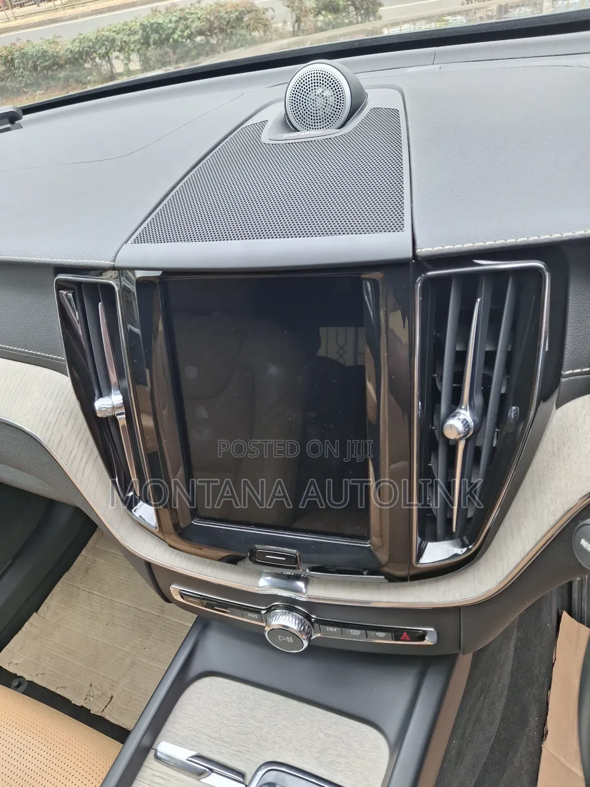 Volvo XC60 T5 Inscription AWD 2019 Black