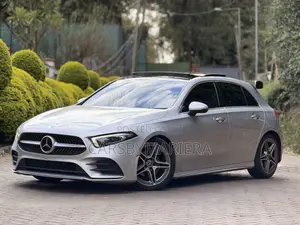 Mercedes-Benz A-Class 2018 Silver