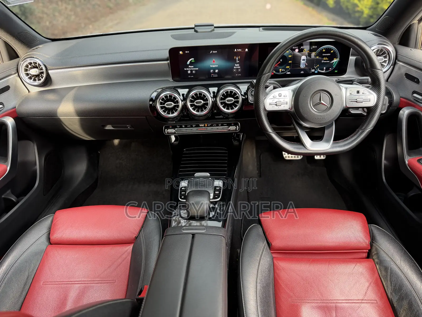 Mercedes-Benz A-Class 2018 Silver