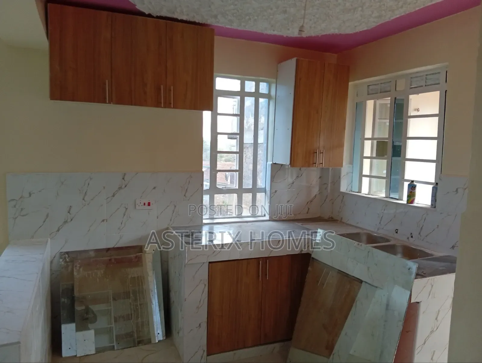 2bdrm Maisonette in Zambezi/Sigona for rent