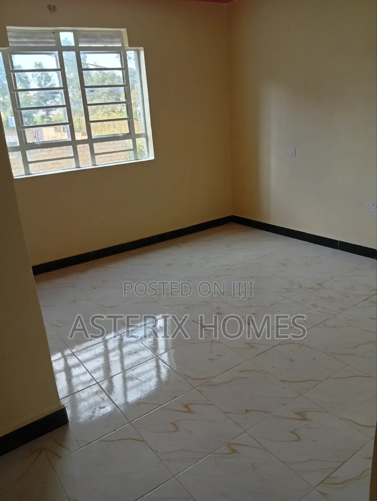 2bdrm Maisonette in Zambezi/Sigona for rent