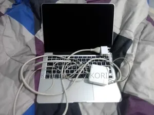 Laptop Apple MacBook 2015 8GB Intel Core i5 SSD 250GB