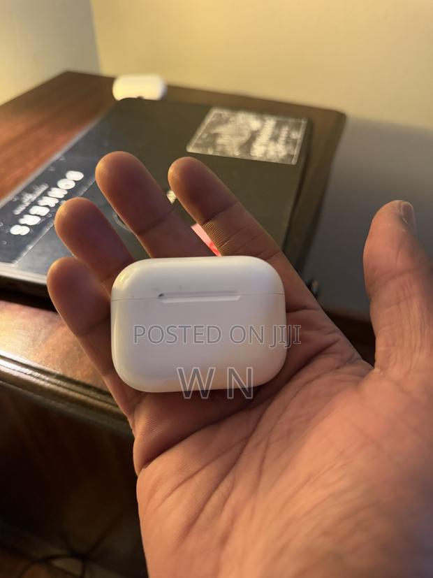 Original Case Only / Original Airpods Pro 3rd Geneneration Case - thumbnail 4