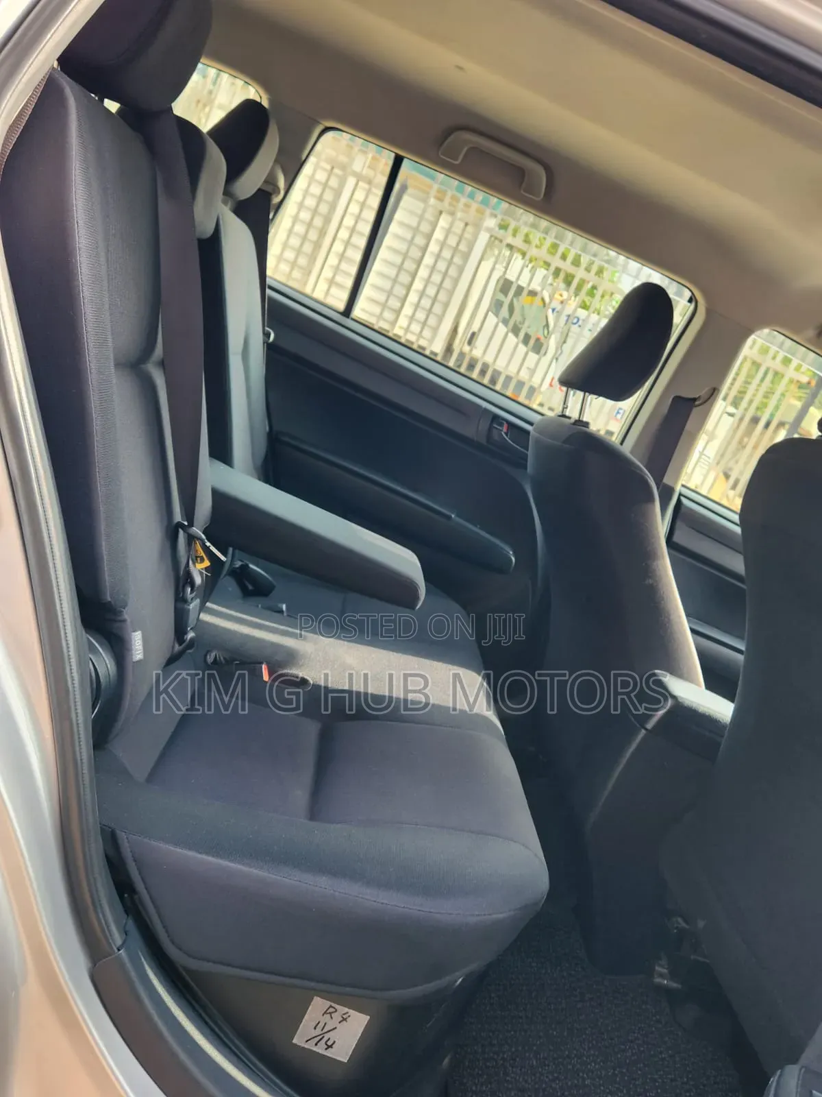 Toyota Corolla Fielder 2019 Silver