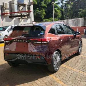 Nissan Note 1.2 Hybrid 2021 Burgundy