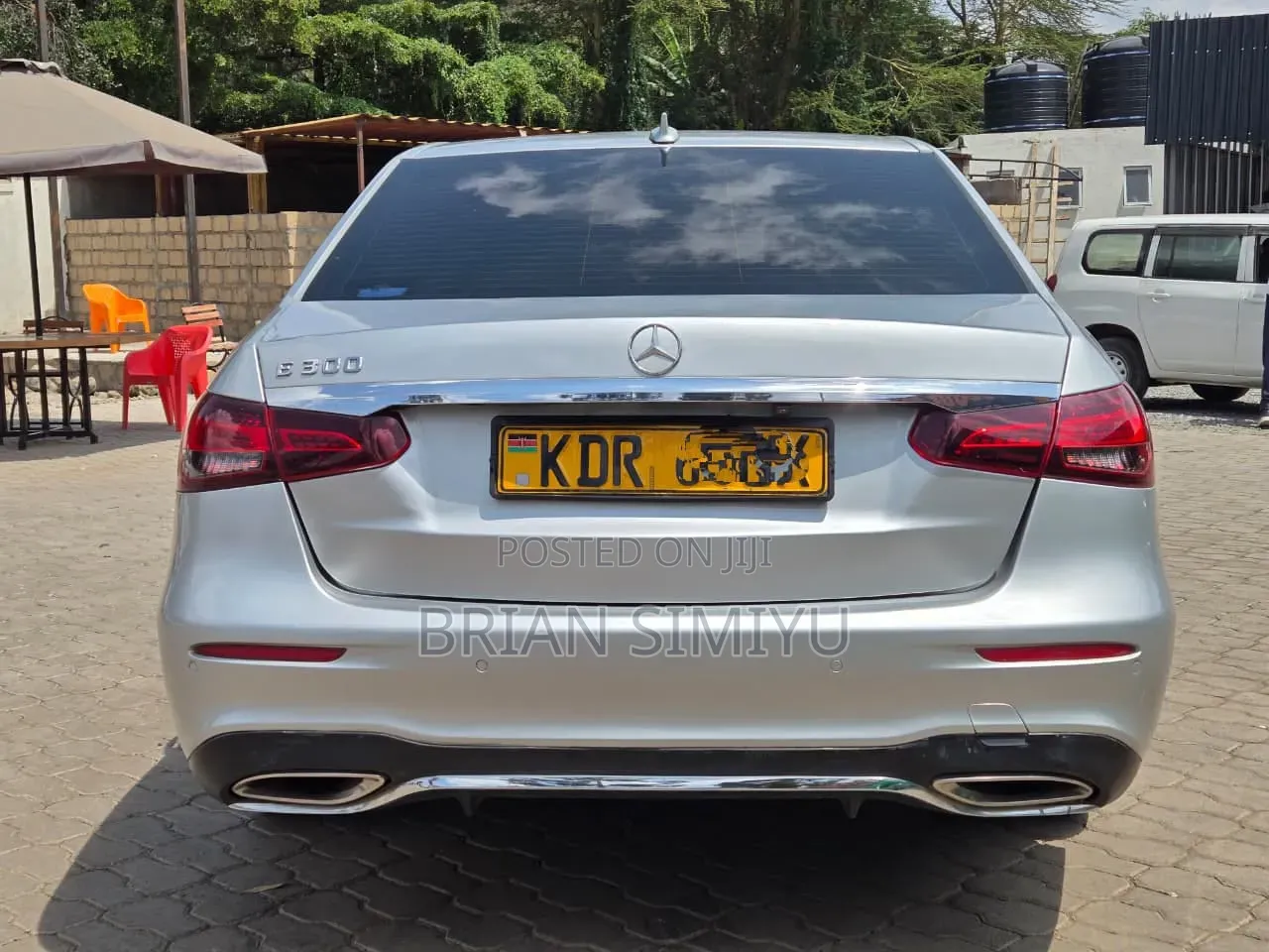 Mercedes-Benz E300 2010 Silver