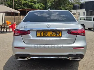 Mercedes-Benz E300 2010 Silver
