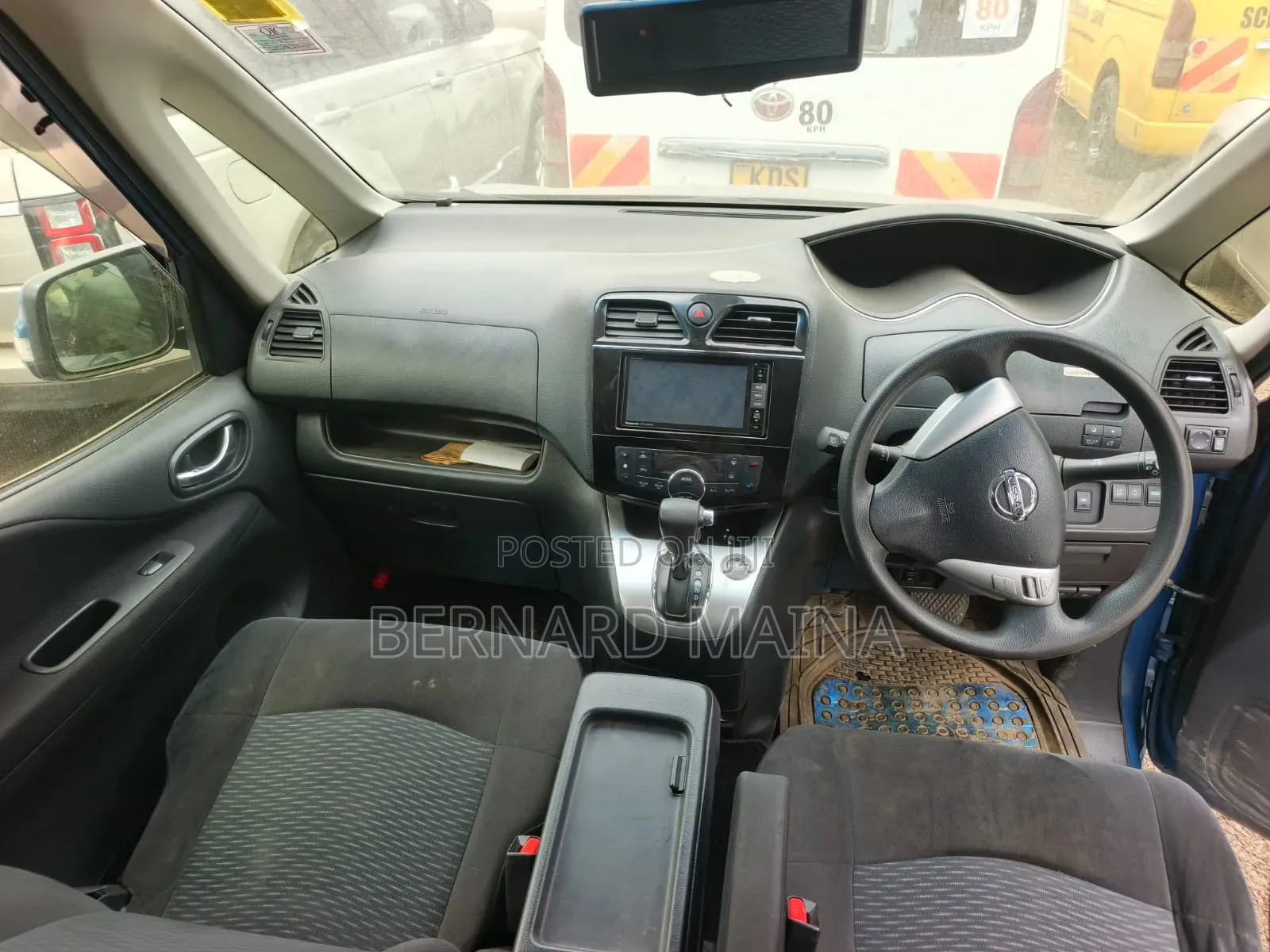 Nissan Serena 2016 Blue