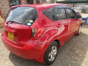 Nissan Note 2016 Red