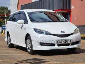 Toyota Wish 2012 Pearl