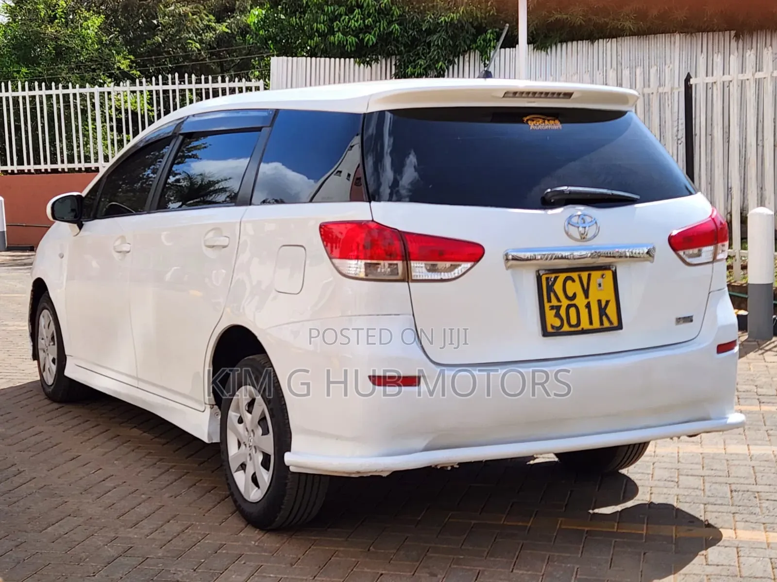 Toyota Wish 2012 Pearl