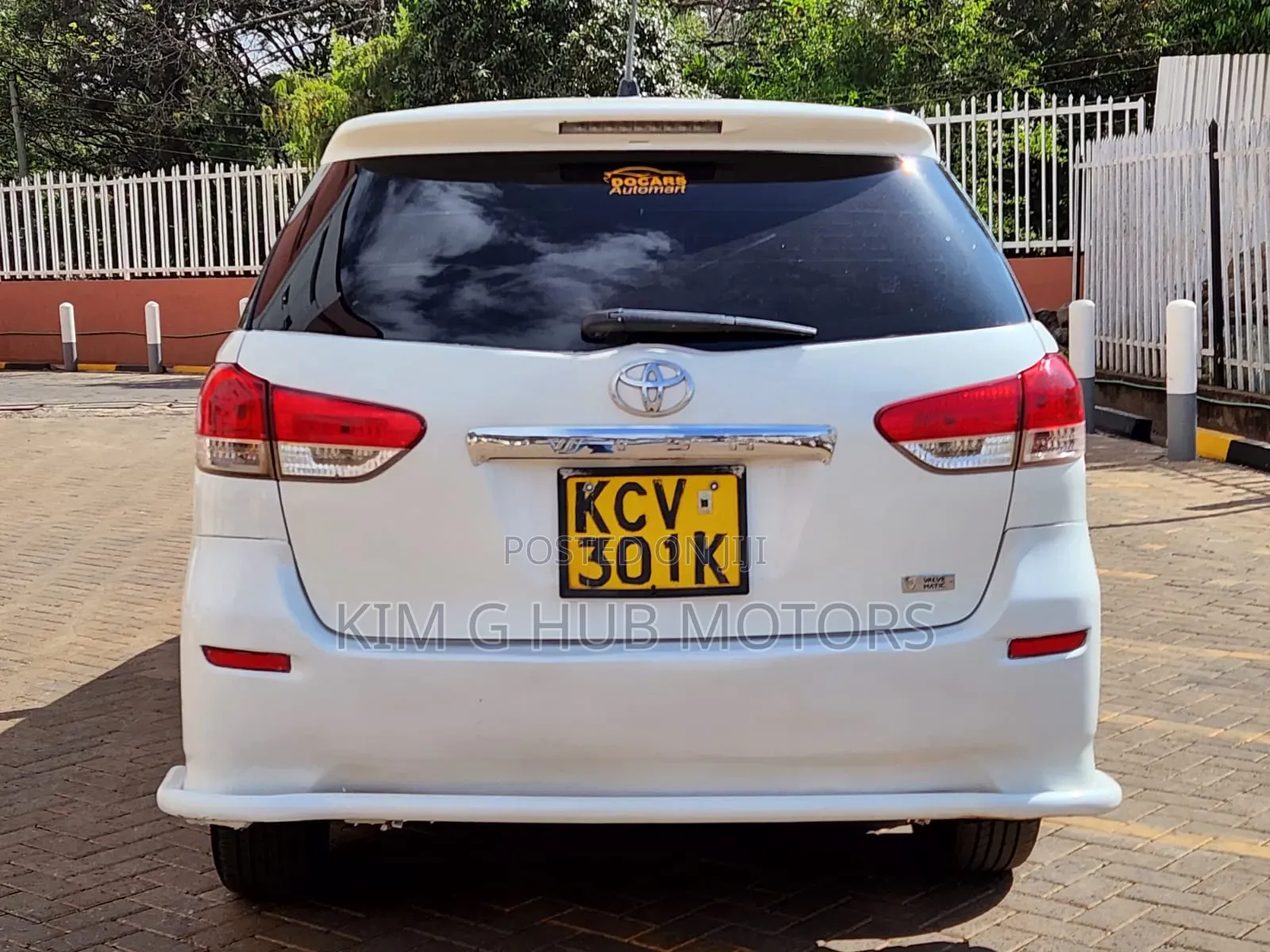 Toyota Wish 2012 Pearl