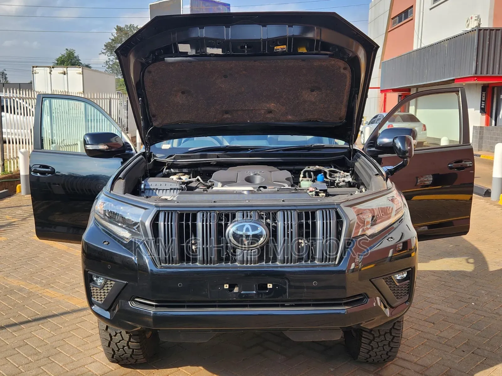 Toyota Land Cruiser Prado 2023 Black