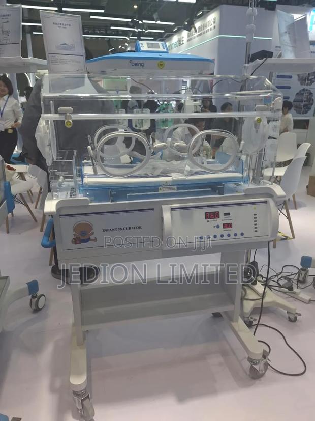 Infant Incubator