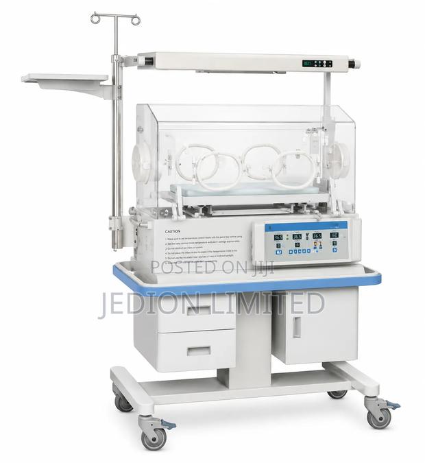 Infant Incubator With Skin Sensor Phototherapy