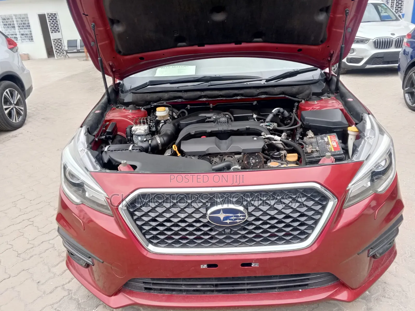 Subaru Legacy 2017 Red